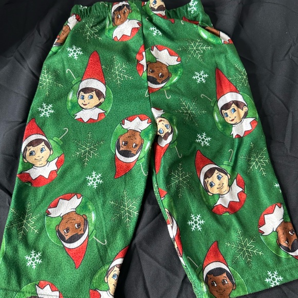 Elf On The Shelf Toddler Pajama Set - Picture 5 of 6